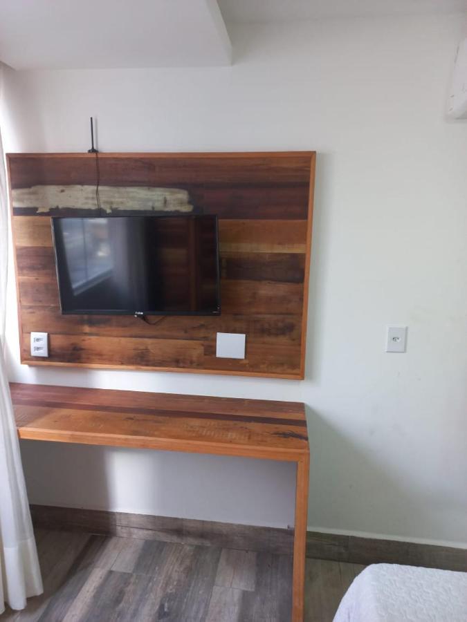 Flat Beverly Hills 401a Apartment